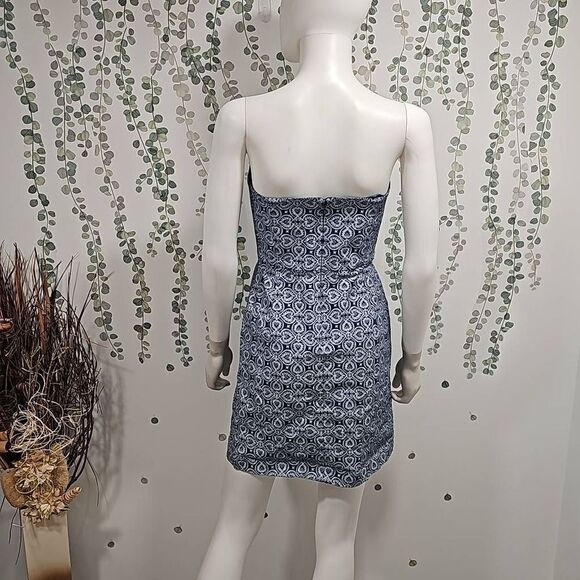 Vineyard Vines Strapless Pasley Mini Dress Sz 4 - Picture 5 of 10
